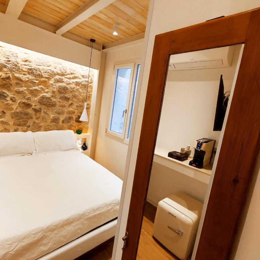 In Centro Da Viola - Eco Design Rooms 奧爾比亞 外观 照片